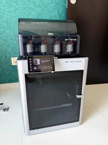 Bambu Lab X1 Carbon (X1C) + AMS