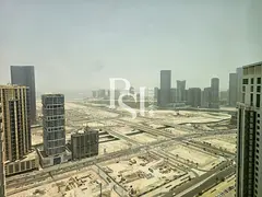 Spacious Layout | Sea View | Ready to Move