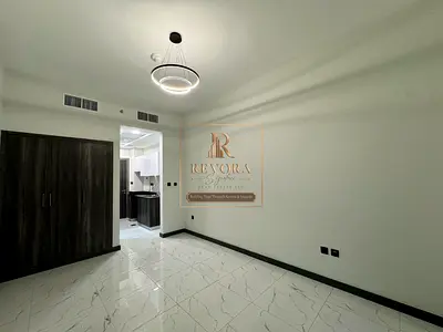 PRIME LOCATION | OPEN VIEW | READY TO MOVE