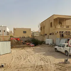 Strategic location / freehold / excellent space / near Sheikh Ammar Street