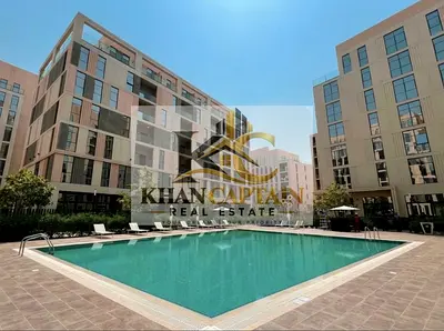 Modern Design 1BR Prime Community Gym Pool Parking Luxury Amenities