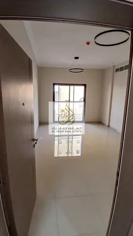 New building, first occupant, spacious, prime location, easily accessible.