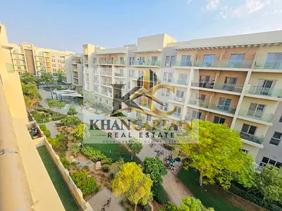 Elegant Design 2BR Gym Pool Parking Lavish Gated Community