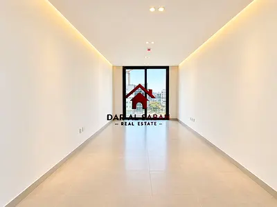 No Commission❗️12 Cheques Payment ❗️S.D Cheque ❗️Covered 🅿️❗️Both Master bedrooms ❗️Balcony ❗️Ready to move
