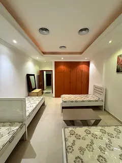 Executive Female Bedspace Available in Al Garhoud - Near Metro