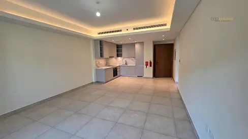 Brand New | Bright | with Kitchen Applinaces