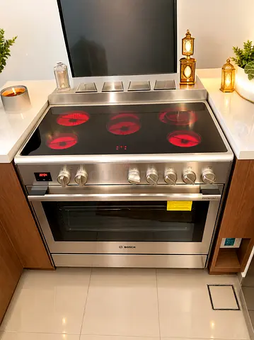 Bosch brand electric ceramic cooker 90cm Model Bosch series 8