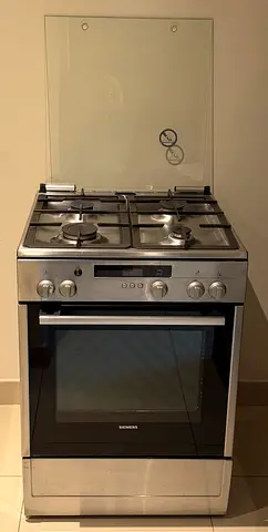 Siemens Stainless Steel Gas Cooker with Built-in Oven - Great Condition