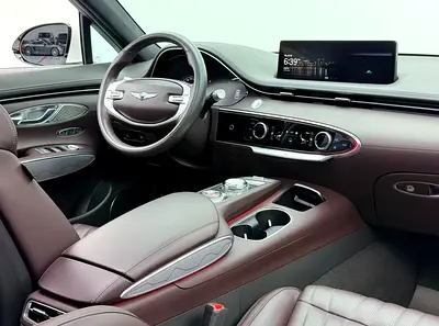 صورة مصغرة 11 لـ 2023 Genesis GV70