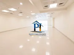 Spacious Commercial Shop for Rent in Al Mamzar – 4,587 Sq. Ft. | High Exposure