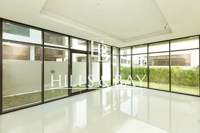 End Unit | 3 BR + Maid | Close to Park