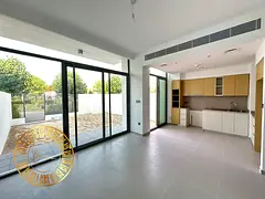 3 Bedroom | Direct Pool View | Single Row