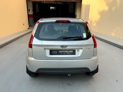 2011 FORD FIGO 照片 5