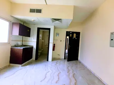 Affordable Spacious studio, separate big kitchen in Muwaileh School area closed to schools