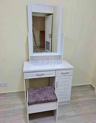 White Dressing Table with Stools and Mirrors