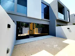 Modern 2BR Townhouse Available | No Deposit