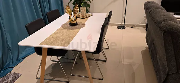 Dining table and chair set Homecentre