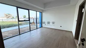 Spacious 6-Bedroom Villa for Rent in Santorini, DAMAC Lagoons