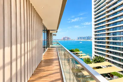 2BR CORNER | ICONIC VIEWS | BEACH ISLE