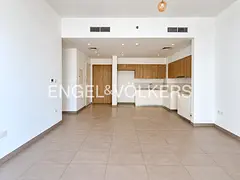 Direct Park Access | Low Floor | Vacant