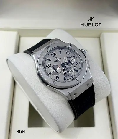 Hublot mens quartz chrono watch