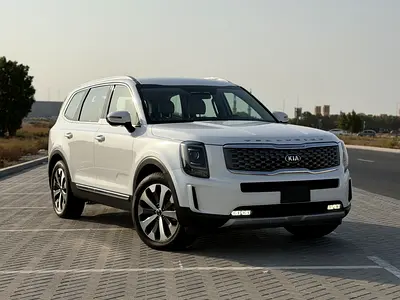 Kia Telluride EX | 2020 | GCC | 133,000 km | White / Grey | 7 Seater