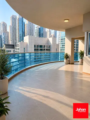 Very Spacious 2 Bedroom || Amenities View || Vacant || Ready to Move in || Close to Metro | Marina Walk || Community View