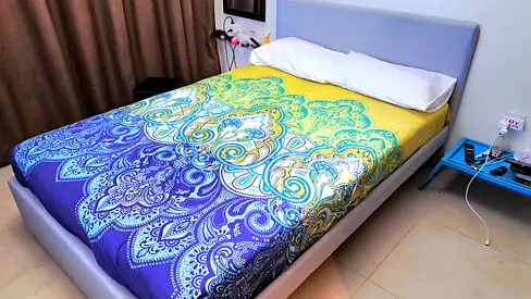 Ikea pocket spring double mattress with mattress proctector (140× 200×20cm)- good condition