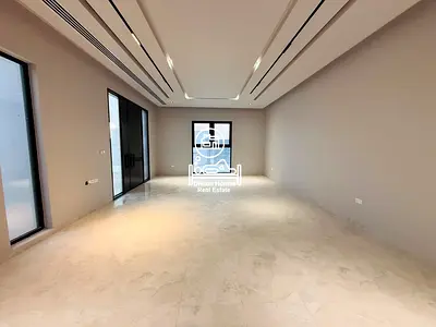 Brand new villa available for rent in Riyad City