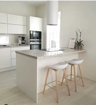 Minimalist White Kitchen Island