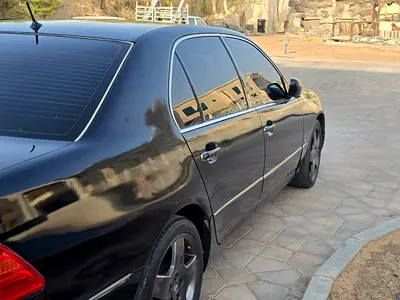 صورة 10 لـ 2001 Lexus LS-SERIES