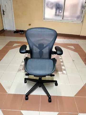 Selling Herman miller Aeron remastered size B fully loaded chair available
