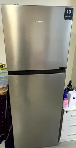 Hisense 2-Door Top Freezer Fridge - Silver, Flawless Working 11 months used 3 years warranty LULU