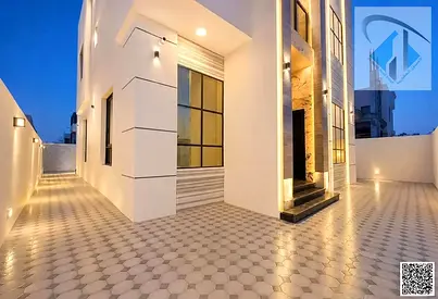 فيلا للبيع طابقين وروف بسعر لقطه بموقع مميز