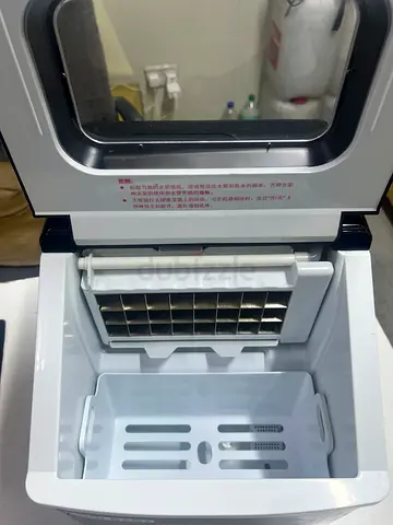 Portable Countertop Ice Maker Machine - Compact & Fast Ice Cubes