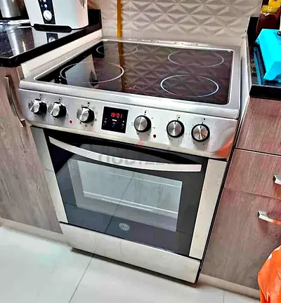 Hoover electric cooker 60cm good condition for sale