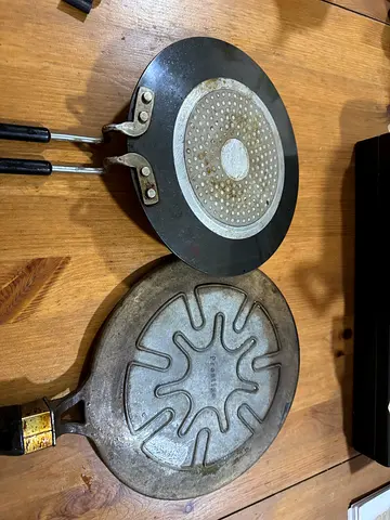 Prestige two tawa pan. Excellent condition