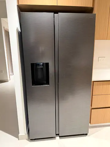 Samsung Series 6 SpaceMax 652L Smart American Fridge Freezer Black