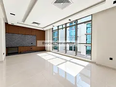 UPGRADED - SPACIOUS - BRIGHT 1BR
