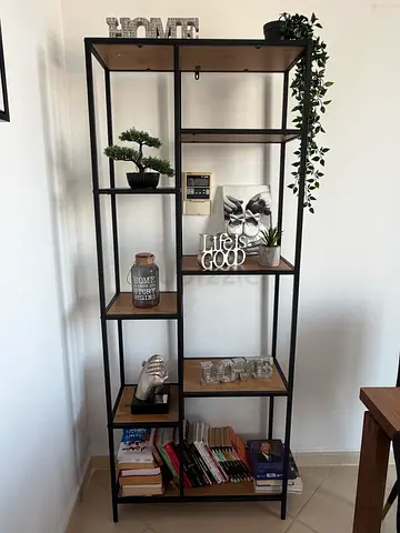 Decorative shelves