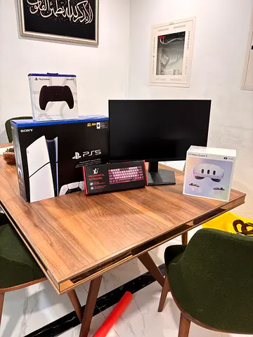 GAMING BUNDLE! Sealed new❗️Ps5 slim 1TB + koori 240hz monitor + SEALEDmeta quest 3 512gb + keyboard