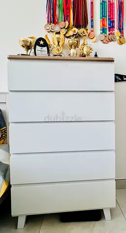 White 5-Drawer Chest of Drawers with Wood Top - Good Condition