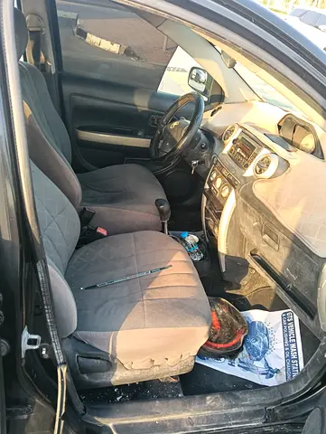 2004 Toyota XA 照片 4