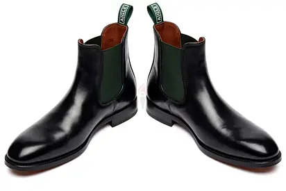 FOR SALE: Aigle Equestrian Riding Boots • Type: Tall Rubber Riding / Stable Boots • Size: EU 39 / UK