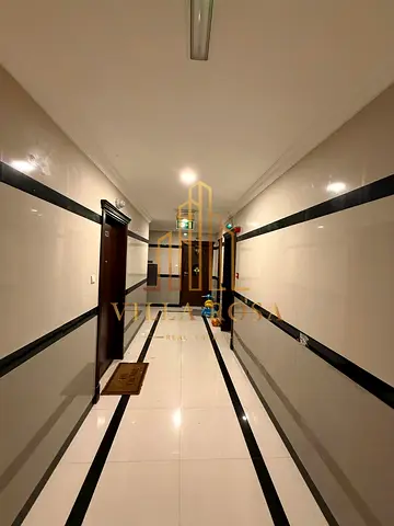4-Floor Residential Building in Muwaileh