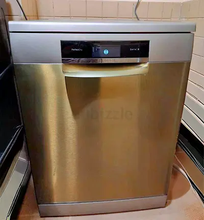 Bosch Series 8 Freestanding 3-Rack Dishwasher – German Quality WiFi Diagnostic