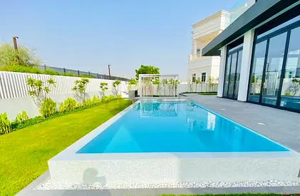 Pool Builders Nearby Your Location