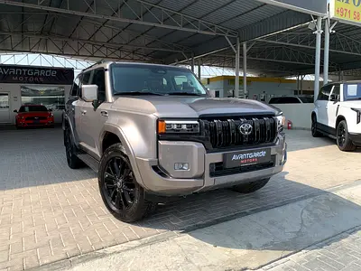 Toyota Prado VXR 2025 GCC Specs - Low Mileage-Original Paint-No accident- warranty