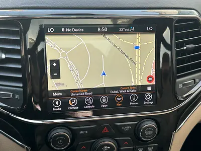 2021 JEEP GRAND CHEROKEE — миниатюра 11