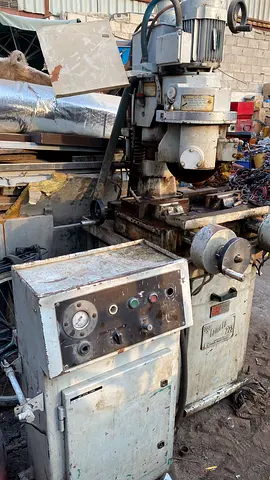 Used industrial Steel cutting machine